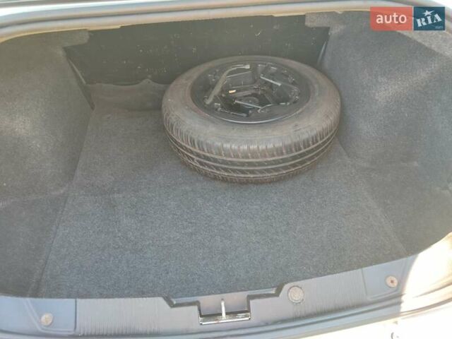 Бежевый Фиат Линеа, объемом двигателя 1.37 л и пробегом 233 тыс. км за 5800 $, фото 15 на Automoto.ua