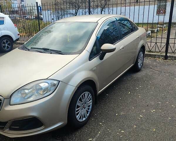 Бежевый Фиат Линеа, объемом двигателя 1.37 л и пробегом 233 тыс. км за 5800 $, фото 8 на Automoto.ua