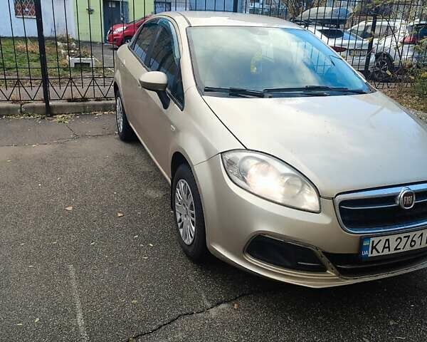 Бежевый Фиат Линеа, объемом двигателя 1.37 л и пробегом 233 тыс. км за 5800 $, фото 7 на Automoto.ua