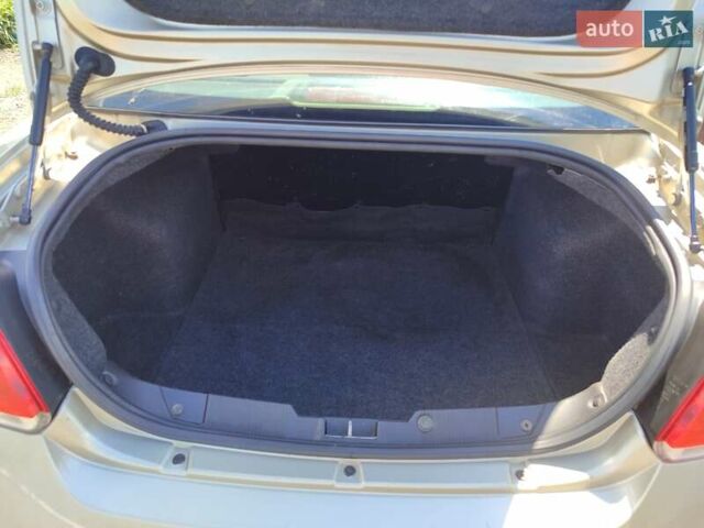 Бежевый Фиат Линеа, объемом двигателя 1.37 л и пробегом 233 тыс. км за 5800 $, фото 16 на Automoto.ua