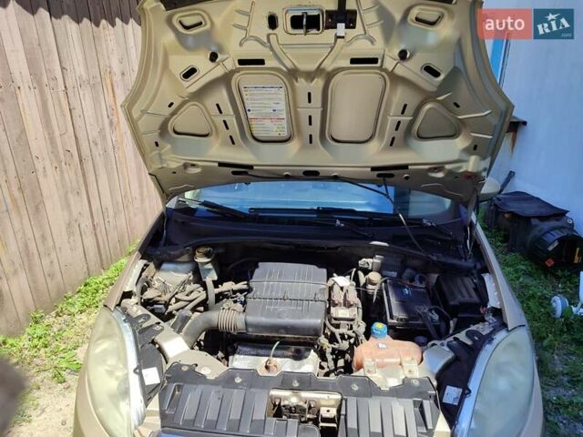 Бежевый Фиат Линеа, объемом двигателя 1.37 л и пробегом 233 тыс. км за 5800 $, фото 18 на Automoto.ua