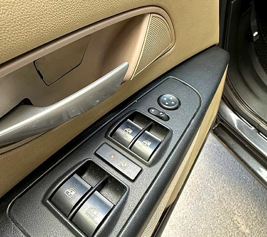 Черный Фиат Линеа, объемом двигателя 1.2 л и пробегом 120 тыс. км за 3800 $, фото 7 на Automoto.ua