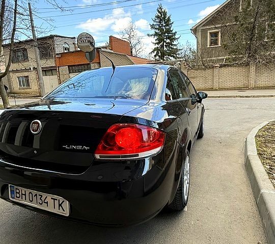 Черный Фиат Линеа, объемом двигателя 1.2 л и пробегом 120 тыс. км за 3800 $, фото 11 на Automoto.ua