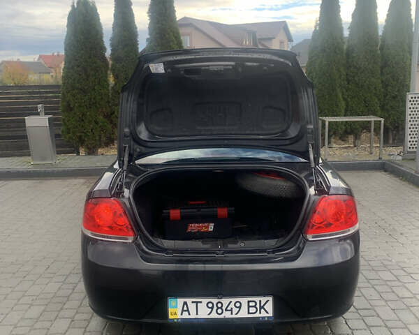 Чорний Фіат Лінеа, об'ємом двигуна 1.37 л та пробігом 155 тис. км за 4350 $, фото 3 на Automoto.ua