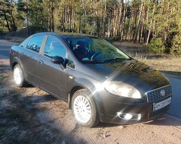 Чорний Фіат Лінеа, об'ємом двигуна 1.37 л та пробігом 236 тис. км за 4500 $, фото 1 на Automoto.ua