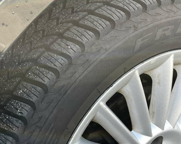 Фиат Линеа 2009 в Киеве на Automoto.ua Черный Фиат Линеа, объемом двигателя 1.4 л и пробегом 183 тыс. км за 4000 $, фото 9 на Automoto.ua