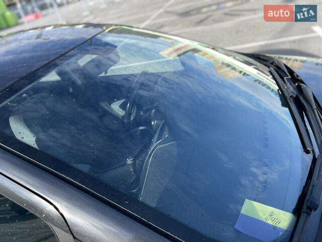 Фиат Линеа 2009 в Киеве на Automoto.ua Черный Фиат Линеа, объемом двигателя 1.4 л и пробегом 183 тыс. км за 4000 $, фото 31 на Automoto.ua