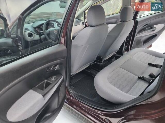 Коричневий Фіат Лінеа, об'ємом двигуна 1.37 л та пробігом 92 тис. км за 4980 $, фото 7 на Automoto.ua