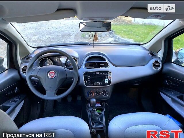 Коричневый Фиат Линеа, объемом двигателя 1.4 л и пробегом 264 тыс. км за 5600 $, фото 5 на Automoto.ua