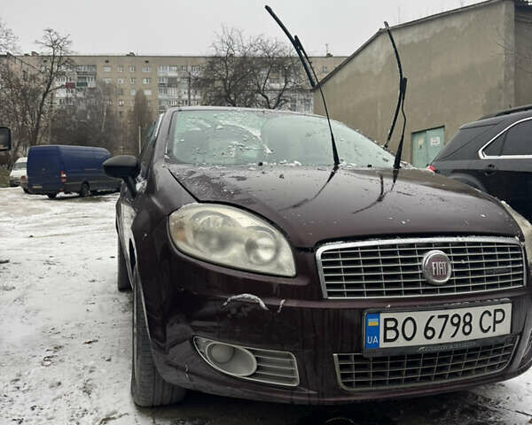 Червоний Фіат Лінеа, об'ємом двигуна 1.4 л та пробігом 194 тис. км за 5300 $, фото 2 на Automoto.ua
