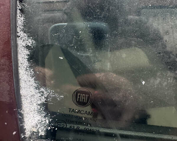 Червоний Фіат Лінеа, об'ємом двигуна 1.4 л та пробігом 194 тис. км за 5300 $, фото 15 на Automoto.ua