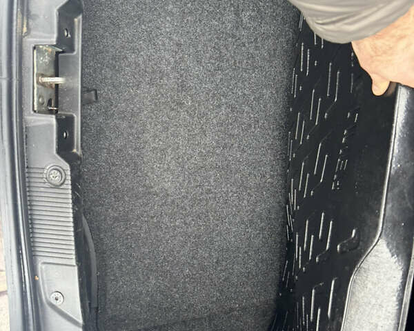 Червоний Фіат Лінеа, об'ємом двигуна 1.4 л та пробігом 194 тис. км за 5300 $, фото 30 на Automoto.ua