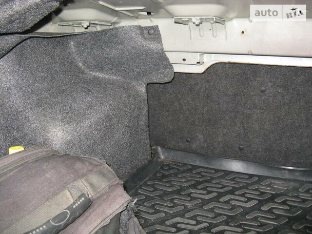 Червоний Фіат Лінеа, об'ємом двигуна 1.4 л та пробігом 155 тис. км за 5300 $, фото 24 на Automoto.ua