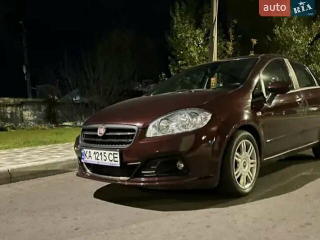 Червоний Фіат Лінеа, об'ємом двигуна 1.25 л та пробігом 245 тис. км за 5100 $, фото 2 на Automoto.ua