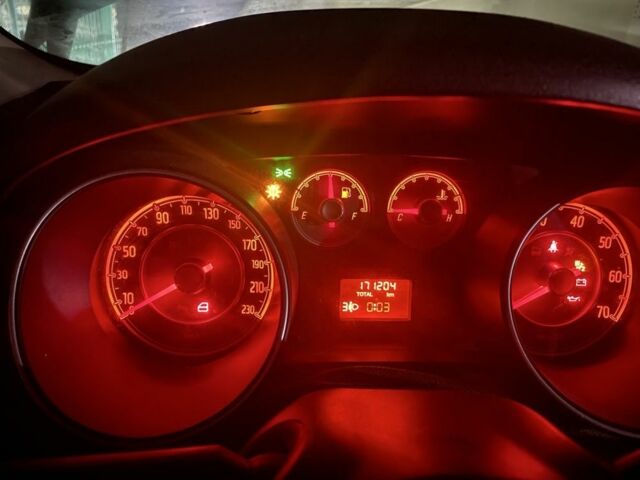 Червоний Фіат Лінеа, об'ємом двигуна 1.2 л та пробігом 172 тис. км за 4100 $, фото 4 на Automoto.ua