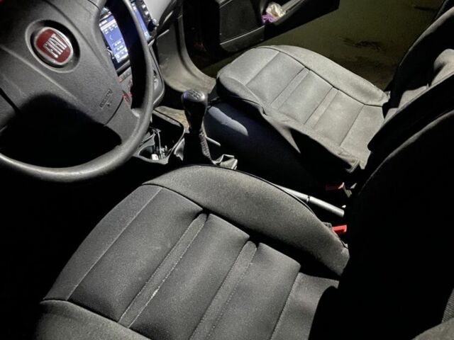 Червоний Фіат Лінеа, об'ємом двигуна 1.2 л та пробігом 172 тис. км за 4100 $, фото 5 на Automoto.ua