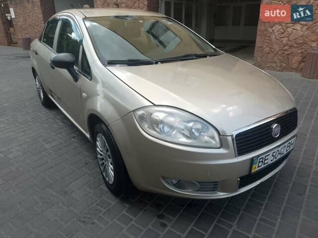 Фиат Линеа, объемом двигателя 1.4 л и пробегом 114 тыс. км за 3850 $, фото 7 на Automoto.ua