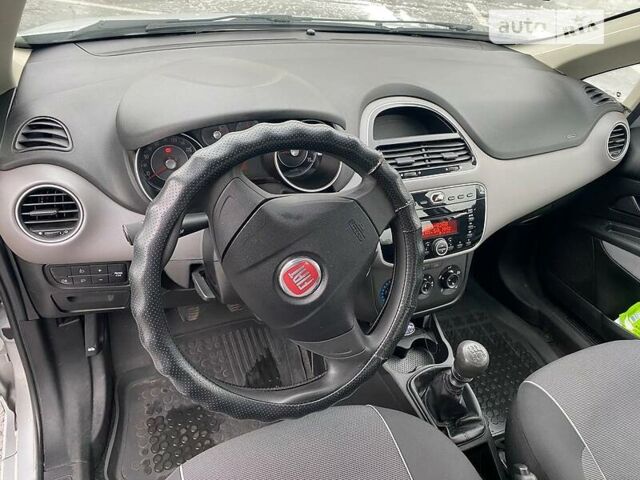 Фіат Лінеа, об'ємом двигуна 1.4 л та пробігом 135 тис. км за 6000 $, фото 14 на Automoto.ua
