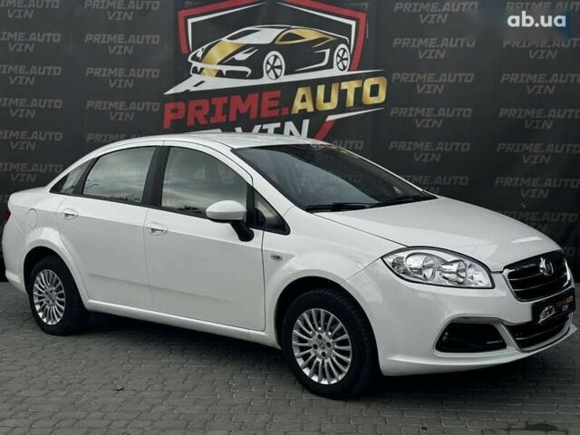 Фиат Линеа, объемом двигателя 1.4 л и пробегом 160 тыс. км за 5999 $, фото 2 на Automoto.ua