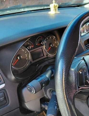 Серый Фиат Линеа, объемом двигателя 1.4 л и пробегом 235 тыс. км за 3800 $, фото 2 на Automoto.ua