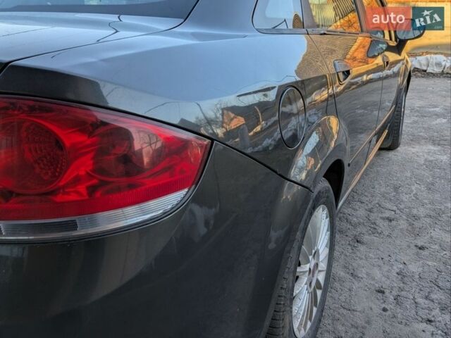 Сірий Фіат Лінеа, об'ємом двигуна 1.37 л та пробігом 281 тис. км за 3700 $, фото 1 на Automoto.ua