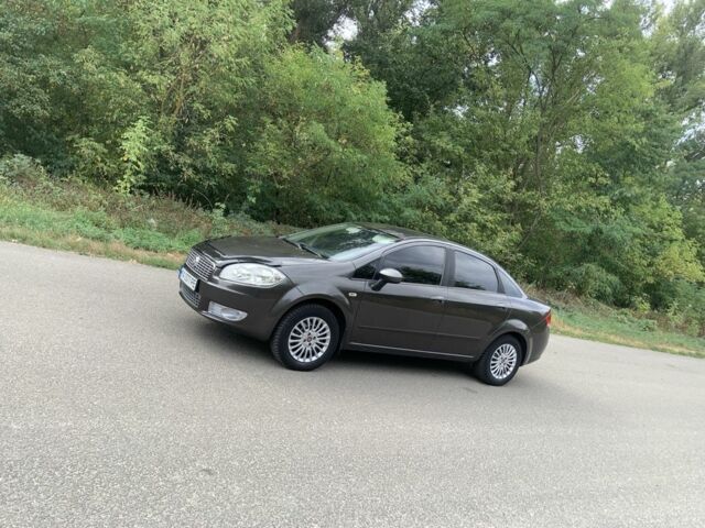 Сірий Фіат Лінеа, об'ємом двигуна 1.4 л та пробігом 260 тис. км за 5100 $, фото 6 на Automoto.ua