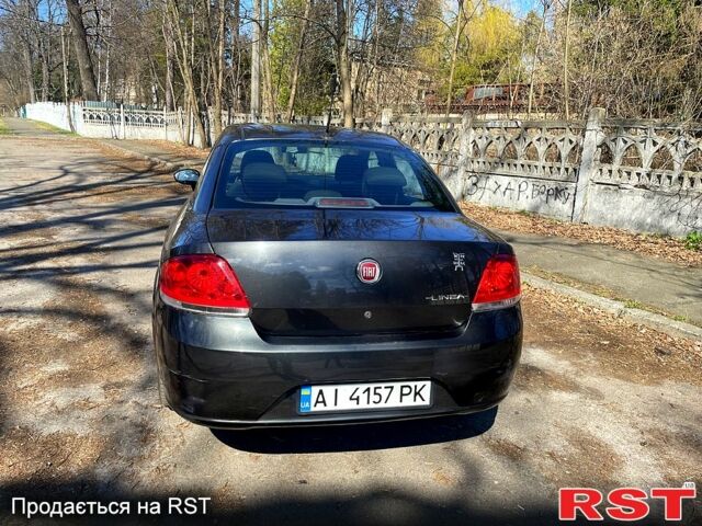 Серый Фиат Линеа, объемом двигателя 1.4 л и пробегом 250 тыс. км за 5100 $, фото 1 на Automoto.ua