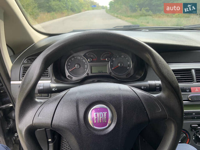 Фіат Лінеа 2008 у Звенигородка на Automoto.ua Сірий Фіат Лінеа, об'ємом двигуна 1.37 л та пробігом 260 тис. км за 5100 $, фото 14 на Automoto.ua