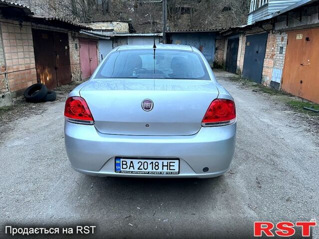 Серый Фиат Линеа, объемом двигателя 1.2 л и пробегом 23000 тыс. км за 5300 $, фото 2 на Automoto.ua