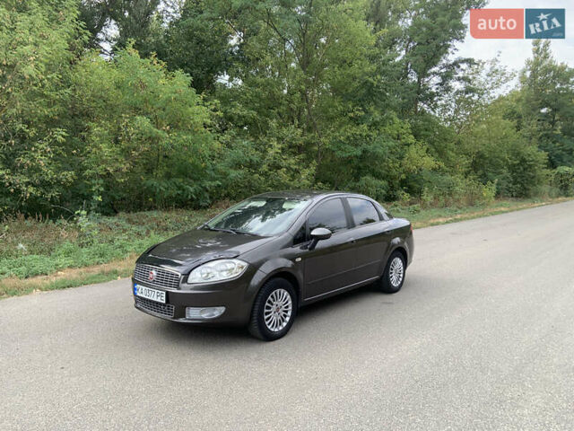 Фіат Лінеа 2008 у Звенигородка на Automoto.ua Сірий Фіат Лінеа, об'ємом двигуна 1.37 л та пробігом 260 тис. км за 5100 $, фото 3 на Automoto.ua