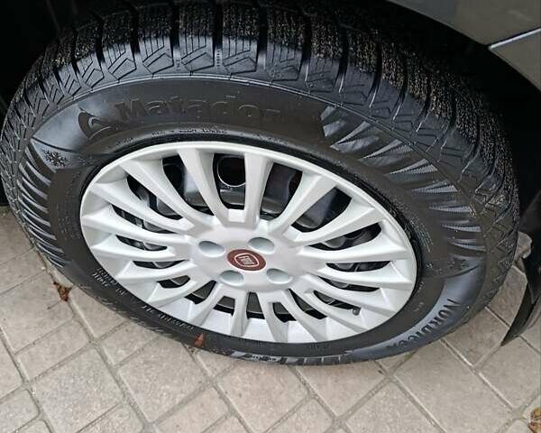 Сірий Фіат Лінеа, об'ємом двигуна 1.4 л та пробігом 181 тис. км за 3999 $, фото 17 на Automoto.ua