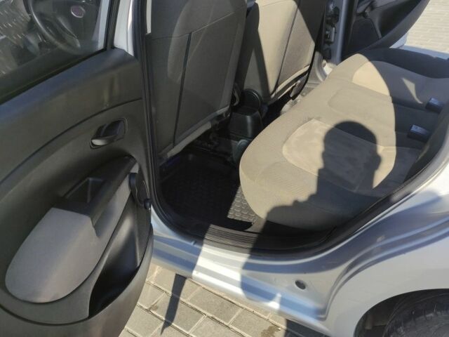 Сірий Фіат Лінеа, об'ємом двигуна 1.4 л та пробігом 180 тис. км за 2700 $, фото 7 на Automoto.ua