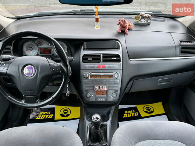 Серый Фиат Линеа, объемом двигателя 1.37 л и пробегом 185 тыс. км за 4999 $, фото 11 на Automoto.ua