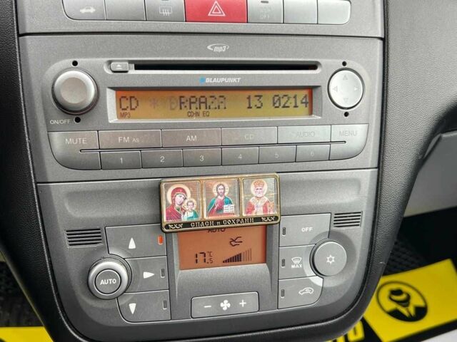 Сірий Фіат Лінеа, об'ємом двигуна 1.4 л та пробігом 185 тис. км за 4999 $, фото 13 на Automoto.ua