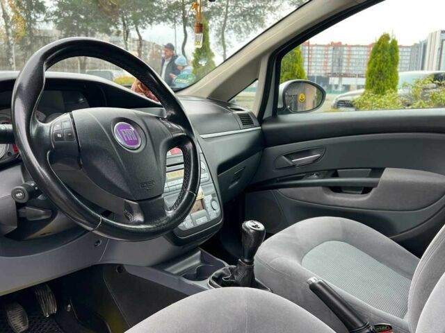 Сірий Фіат Лінеа, об'ємом двигуна 1.4 л та пробігом 185 тис. км за 4999 $, фото 9 на Automoto.ua