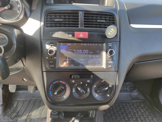 Сірий Фіат Лінеа, об'ємом двигуна 1.4 л та пробігом 180 тис. км за 2700 $, фото 5 на Automoto.ua