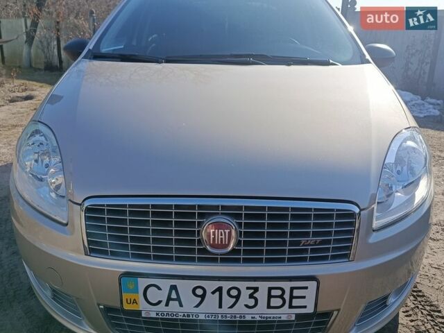 Сірий Фіат Лінеа, об'ємом двигуна 1.37 л та пробігом 34 тис. км за 6250 $, фото 5 на Automoto.ua