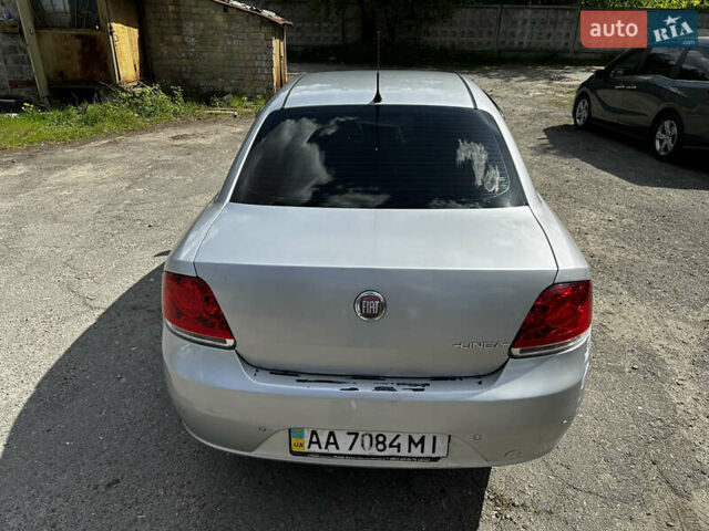 Серый Фиат Линеа, объемом двигателя 1.37 л и пробегом 262 тыс. км за 3600 $, фото 6 на Automoto.ua