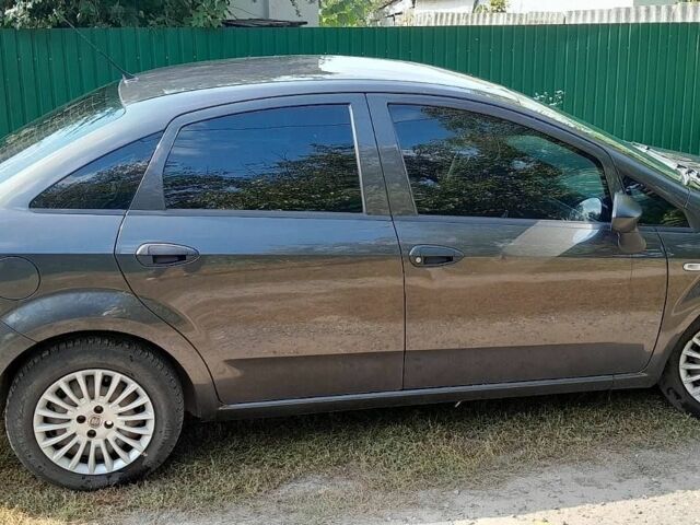 Сірий Фіат Лінеа, об'ємом двигуна 1.4 л та пробігом 153 тис. км за 5100 $, фото 1 на Automoto.ua