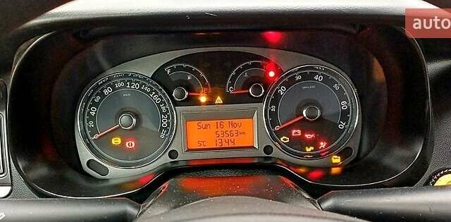 Серый Фиат Линеа, объемом двигателя 1.3 л и пробегом 53 тыс. км за 7700 $, фото 8 на Automoto.ua