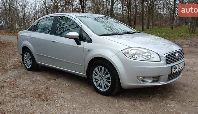Сірий Фіат Лінеа, об'ємом двигуна 1.25 л та пробігом 53 тис. км за 7500 $, фото 2 на Automoto.ua