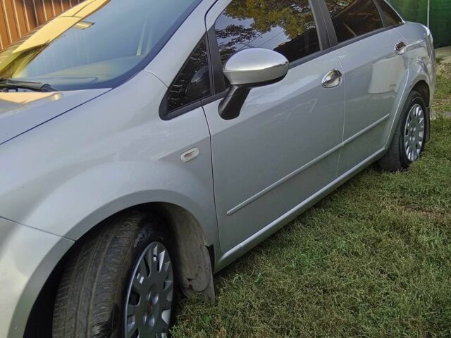 Серый Фиат Линеа, объемом двигателя 1.2 л и пробегом 254 тыс. км за 4600 $, фото 15 на Automoto.ua