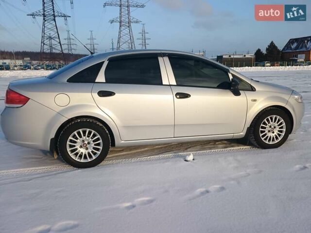 Серый Фиат Линеа, объемом двигателя 1.37 л и пробегом 45 тыс. км за 6600 $, фото 1 на Automoto.ua