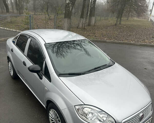 Серый Фиат Линеа, объемом двигателя 1.37 л и пробегом 44 тыс. км за 5100 $, фото 6 на Automoto.ua