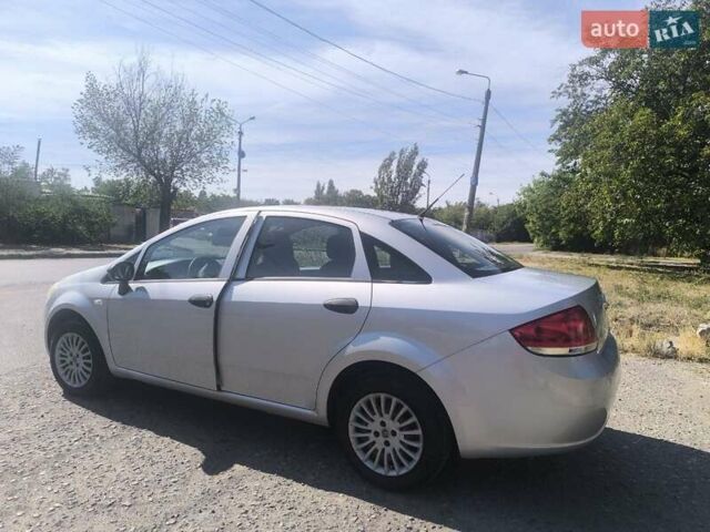 Сірий Фіат Лінеа, об'ємом двигуна 1.37 л та пробігом 152 тис. км за 6000 $, фото 2 на Automoto.ua