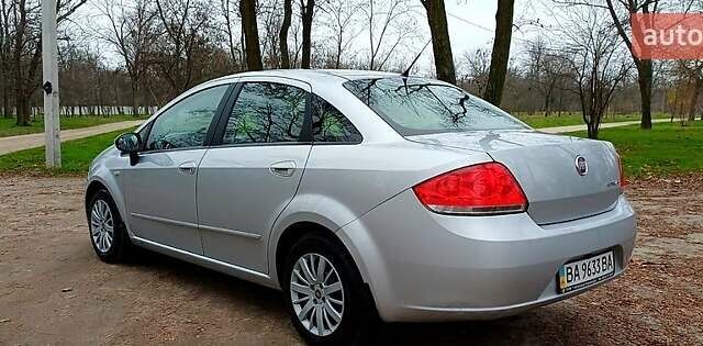 Серый Фиат Линеа, объемом двигателя 1.3 л и пробегом 53 тыс. км за 7700 $, фото 2 на Automoto.ua