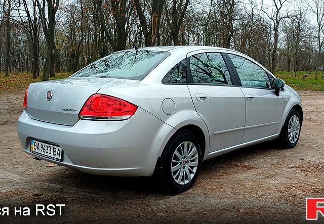 Серый Фиат Линеа, объемом двигателя 1.3 л и пробегом 53 тыс. км за 7700 $, фото 2 на Automoto.ua