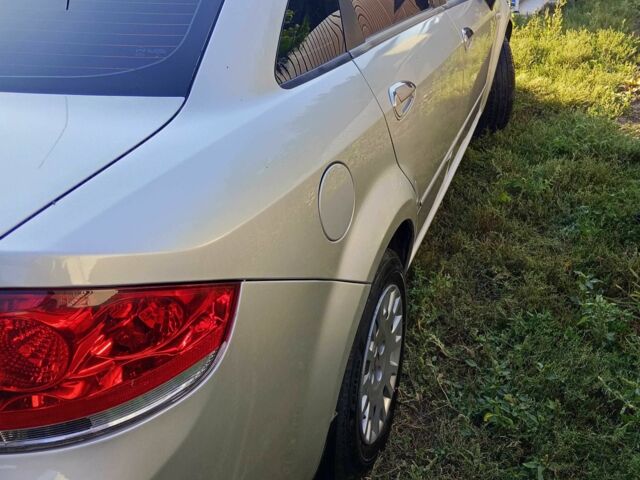 Серый Фиат Линеа, объемом двигателя 1.2 л и пробегом 254 тыс. км за 4600 $, фото 8 на Automoto.ua