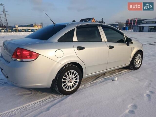 Серый Фиат Линеа, объемом двигателя 1.37 л и пробегом 45 тыс. км за 6600 $, фото 2 на Automoto.ua