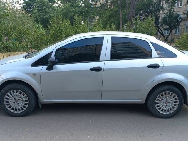 Сірий Фіат Лінеа, об'ємом двигуна 1.4 л та пробігом 202 тис. км за 5200 $, фото 1 на Automoto.ua